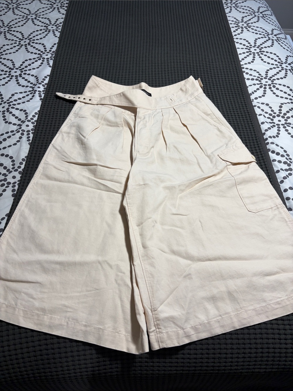 Women's High-Waist Linen Wide-Leg Cream Cropped Pant